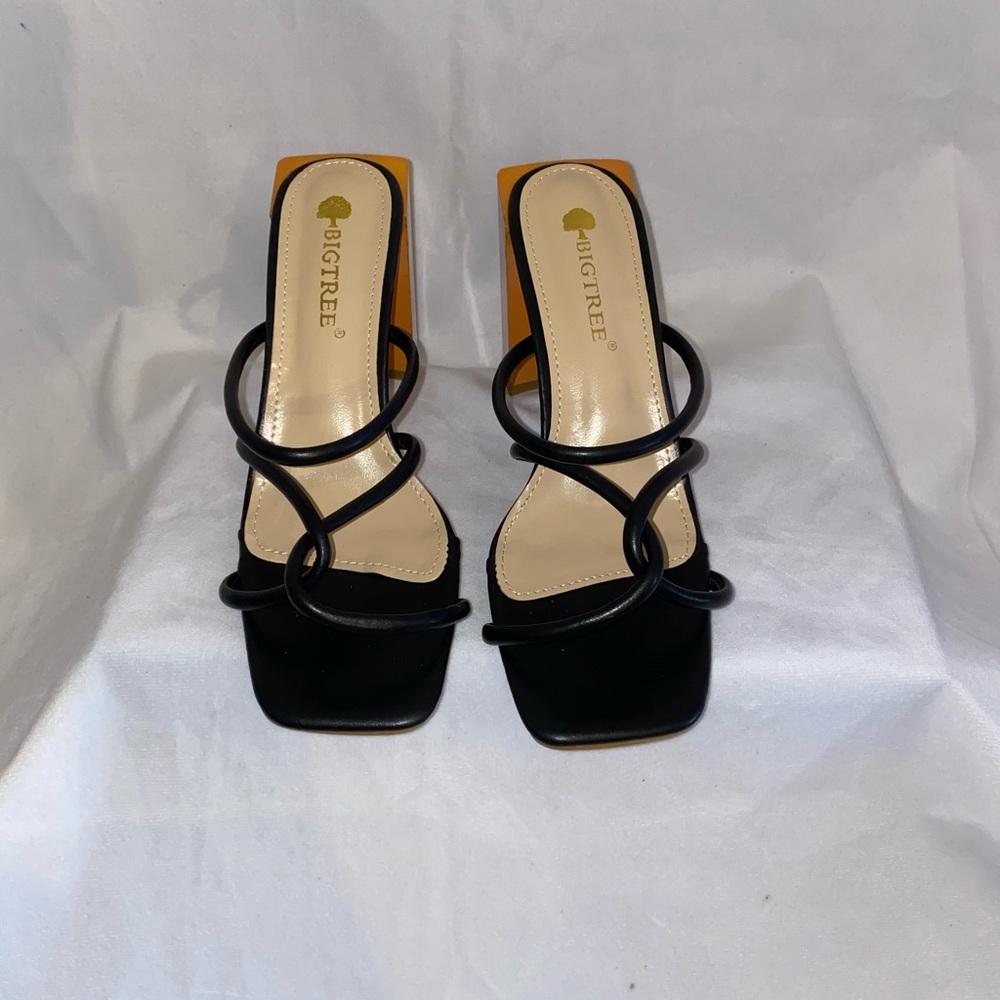 Bigtree Black Strap Sandals - Picture 3 of 4